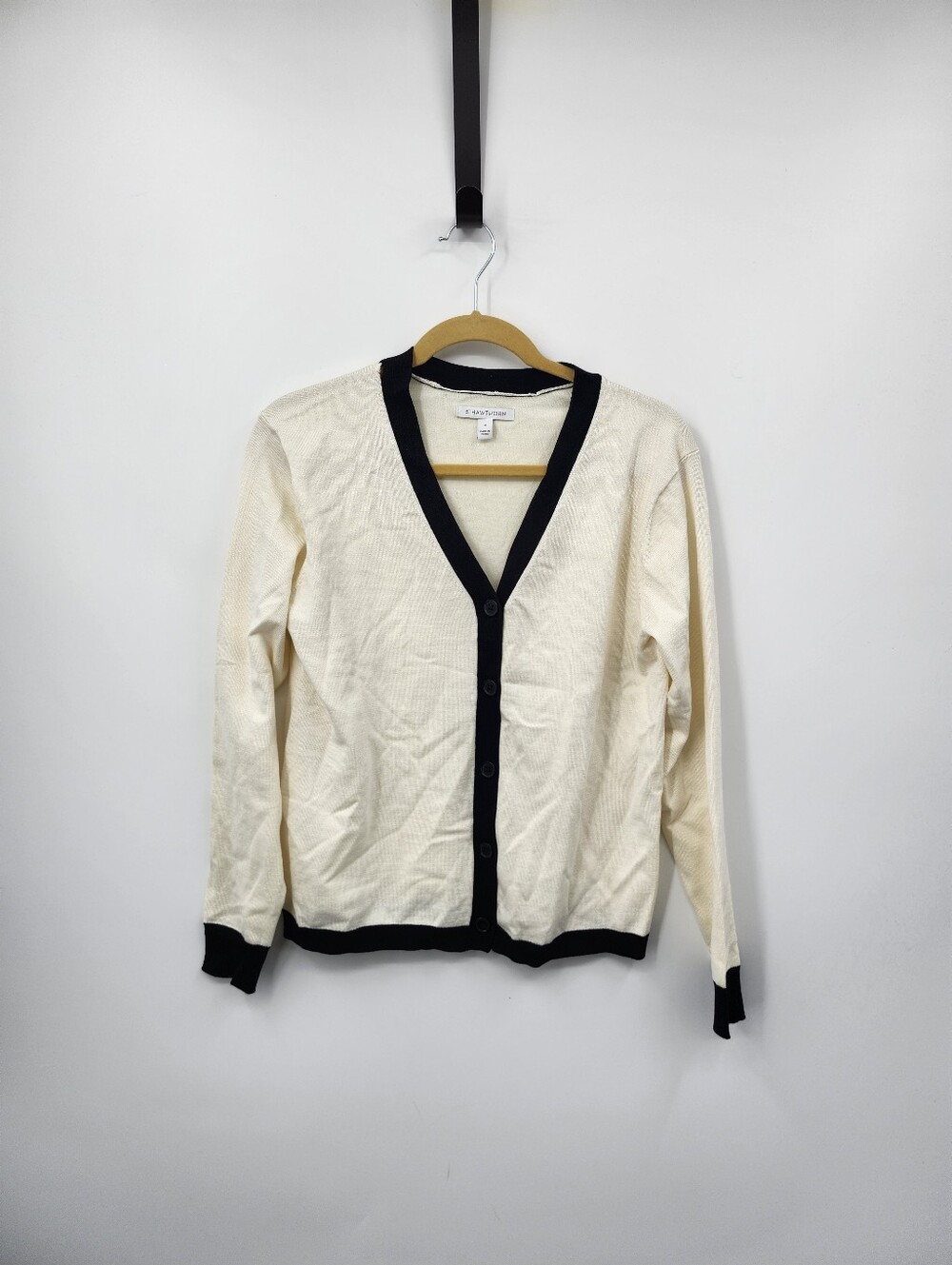 Hawthorn Cardigan sweater black and cream size medium